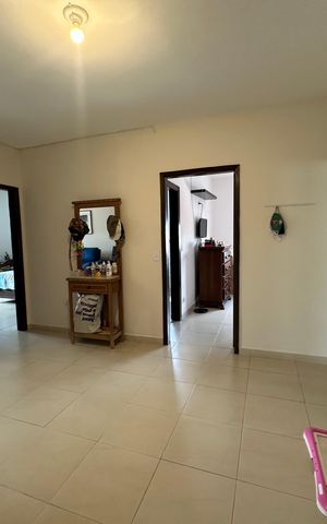 Casa à venda com 360m², 4 quartos e sem vaga Casa à venda com 360m², 4 quartos e sem vagaSala