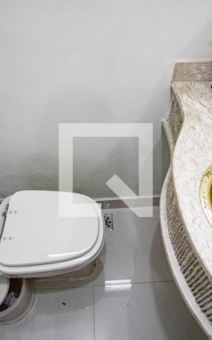 Casa à venda com 298m², 3 quartos e 2 vagas