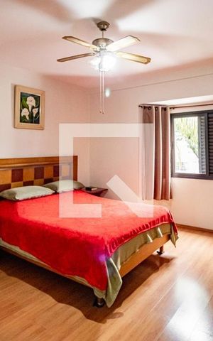 Casa à venda com 298m², 3 quartos e 2 vagas