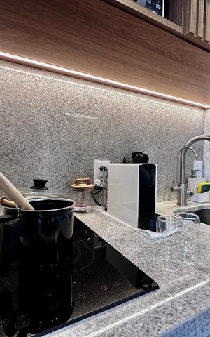 Studio para alugar com 25m², 0 quarto e sem vaga Studio para alugar com 25m², 0 quarto e sem vagaCozinha