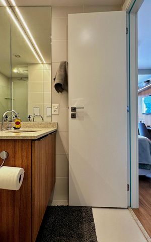 Studio para alugar com 25m², 0 quarto e sem vaga Studio para alugar com 25m², 0 quarto e sem vagaBanheiro