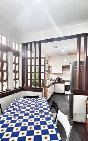 Casa à venda com 220m², 4 quartos e 4 vagas Casa à venda com 220m², 4 quartos e 4 vagasSala/Cozinha