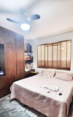 Casa à venda com 220m², 4 quartos e 4 vagas Casa à venda com 220m², 4 quartos e 4 vagasSuíte 1