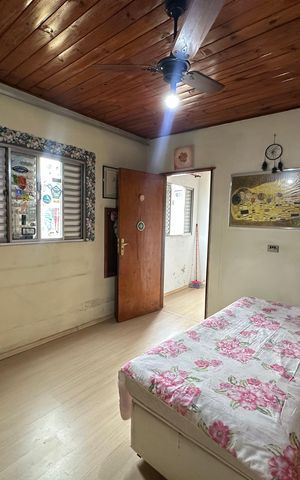 Casa à venda com 278m², 2 quartos e 3 vagas Casa à venda com 278m², 2 quartos e 3 vagasQuarto 1
