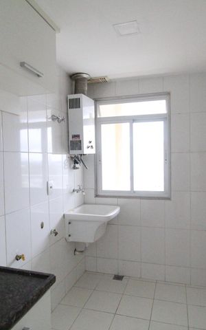 Apartamento à venda com 88m², 3 quartos e 1 vagaÁrea de serviço