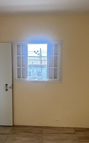 Casa de condomínio à venda com 80m², 2 quartos e 3 vagas Casa de condomínio à venda com 80m², 2 quartos e 3 vagasSuite