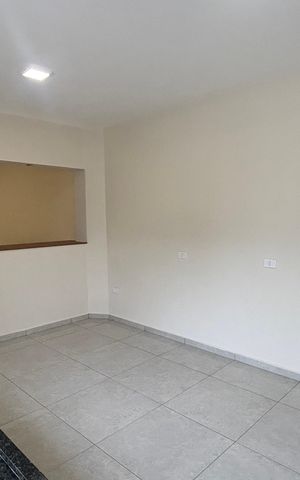 Casa de condomínio à venda com 80m², 2 quartos e 3 vagas Casa de condomínio à venda com 80m², 2 quartos e 3 vagasCozinha