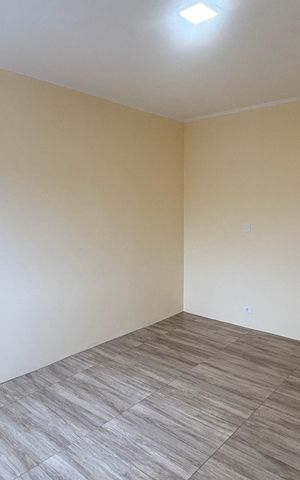 Casa de condomínio à venda com 80m², 2 quartos e 3 vagas Casa de condomínio à venda com 80m², 2 quartos e 3 vagasQuarto