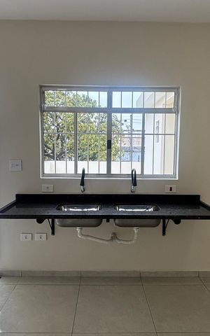 Casa de condomínio à venda com 80m², 2 quartos e 3 vagas Casa de condomínio à venda com 80m², 2 quartos e 3 vagasCozinha