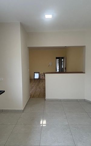 Casa de condomínio à venda com 80m², 2 quartos e 3 vagas Casa de condomínio à venda com 80m², 2 quartos e 3 vagasCozinha