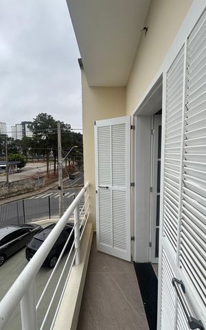 Casa de condomínio à venda com 80m², 2 quartos e 4 vagas Casa de condomínio à venda com 80m², 2 quartos e 4 vagasSuíte Varanda