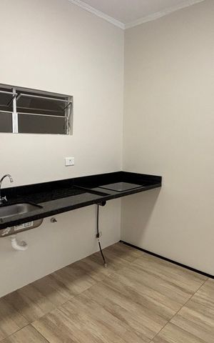 Casa de condomínio à venda com 80m², 2 quartos e 4 vagas Casa de condomínio à venda com 80m², 2 quartos e 4 vagasCozinha