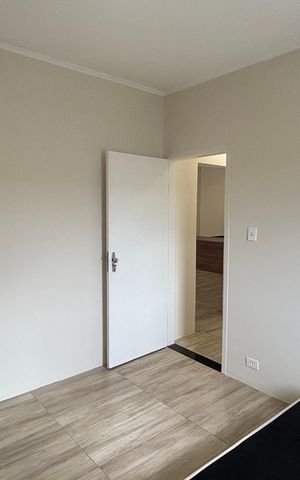 Casa de condomínio à venda com 80m², 2 quartos e 4 vagas Casa de condomínio à venda com 80m², 2 quartos e 4 vagasQuarto
