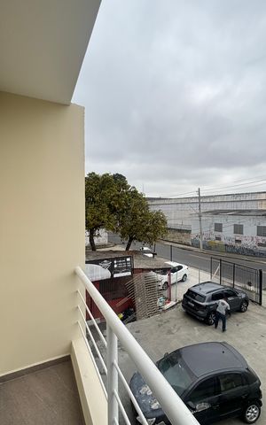 Casa de condomínio à venda com 80m², 2 quartos e 4 vagas Casa de condomínio à venda com 80m², 2 quartos e 4 vagasSuíte Varanda