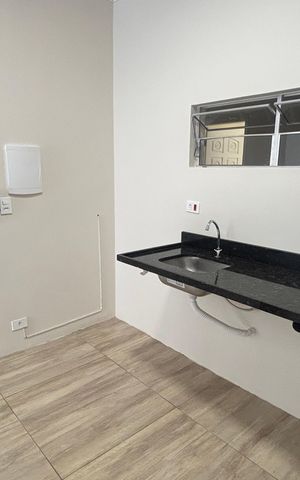 Casa de condomínio à venda com 80m², 2 quartos e 4 vagas Casa de condomínio à venda com 80m², 2 quartos e 4 vagasCozinha