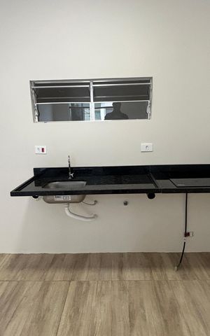 Casa de condomínio à venda com 80m², 2 quartos e 4 vagas Casa de condomínio à venda com 80m², 2 quartos e 4 vagasCozinha