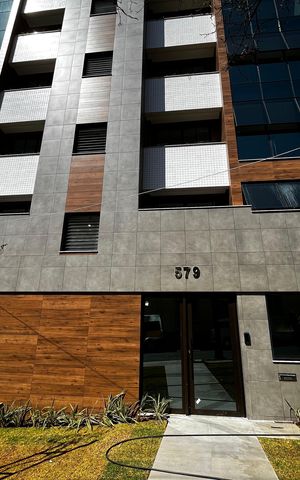 Apartamento para alugar com 84m², 3 quartos e 2 vagas Apartamento para alugar com 84m², 3 quartos e 2 vagasFachada