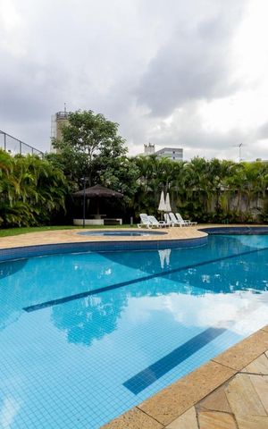Apartamento para alugar com 72m², 2 quartos e 2 vagas Apartamento para alugar com 72m², 2 quartos e 2 vagasÁrea comum - Piscina