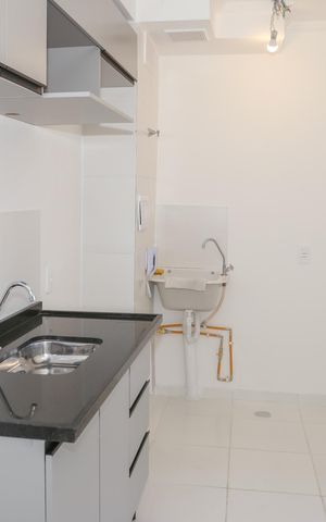 Apartamento para alugar com 33m², 2 quartos e sem vaga Apartamento para alugar com 33m², 2 quartos e sem vagaCozinha e Área de Serviço
