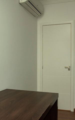 Casa à venda com 150m², 3 quartos e 4 vagasEscritório