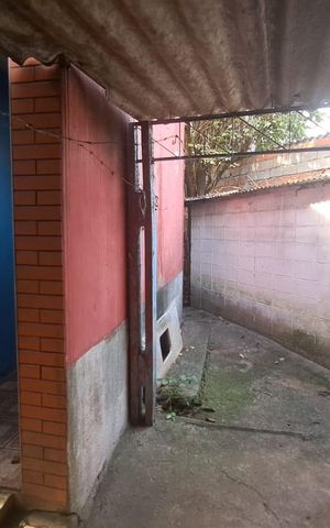 Casa à venda com 100m², 3 quartos e 1 vaga Casa à venda com 100m², 3 quartos e 1 vagaÁrea Externa