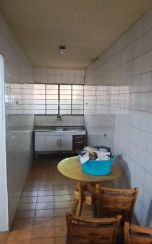 Casa à venda com 100m², 3 quartos e 1 vaga Casa à venda com 100m², 3 quartos e 1 vagaCozinha