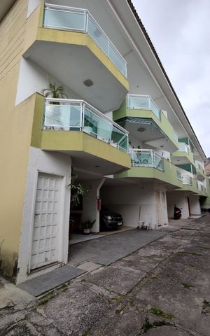 Casa de condomínio à venda com 200m², 2 quartos e 1 vagaFachada