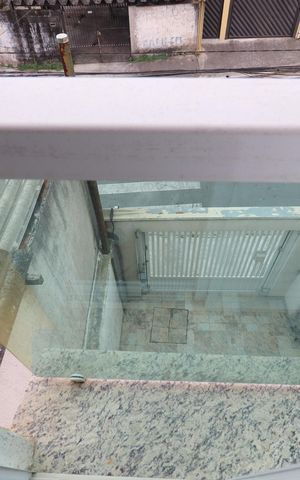 Apartamento à venda com 92m², 2 quartos e 1 vagaVaranda Quarto 1