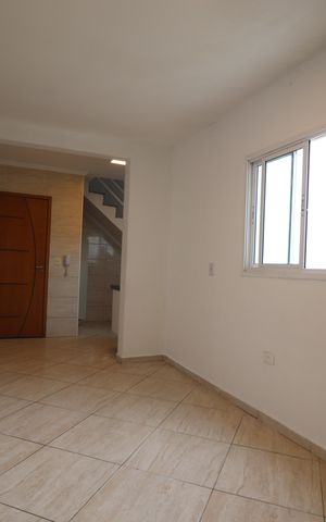 Apartamento à venda com 92m², 2 quartos e 1 vagaSala