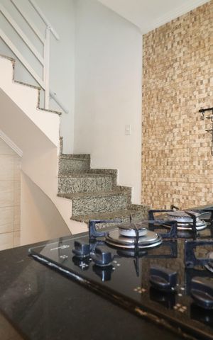 Apartamento à venda com 92m², 2 quartos e 1 vagaCozinha