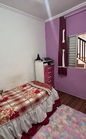 Casa à venda com 290m², 4 quartos e 2 vagasQuarto 1