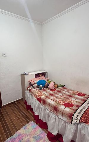 Casa à venda com 290m², 4 quartos e 2 vagasQuarto 1