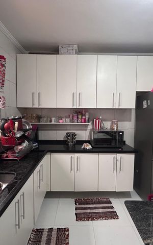 Casa à venda com 290m², 4 quartos e 2 vagasCozinha