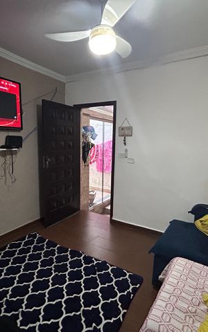 Casa à venda com 290m², 4 quartos e 2 vagasSala