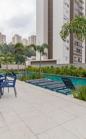 Studio à venda com 25m², 1 quarto e sem vaga Studio à venda com 25m², 1 quarto e sem vagaÁrea comum - Piscina