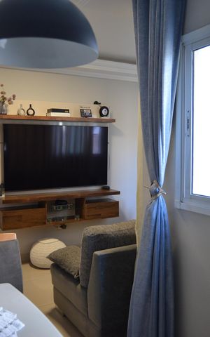 Apartamento à venda com 100m², 2 quartos e 2 vagasSala