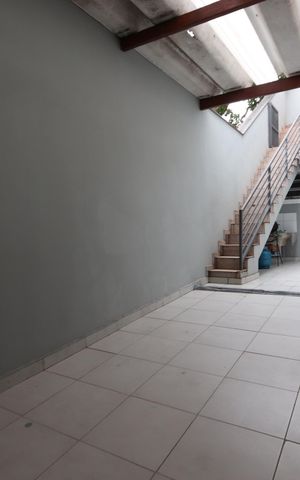 Casa à venda com 220m², 4 quartos e 3 vagasGaragem