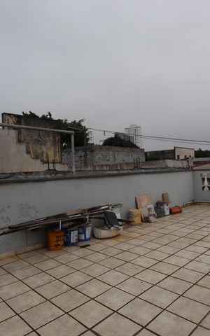 Casa à venda com 220m², 4 quartos e 3 vagasSolário