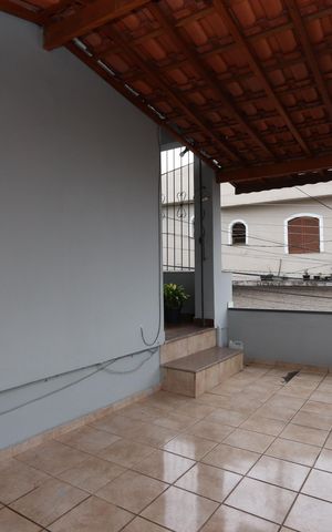 Casa à venda com 220m², 4 quartos e 3 vagasVaranda da Suíte