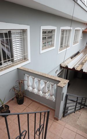 Casa à venda com 220m², 4 quartos e 3 vagasÁrea Externa