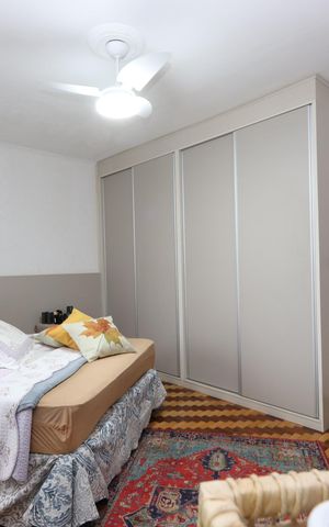 Casa à venda com 220m², 4 quartos e 3 vagasSuíte