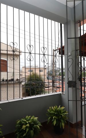 Casa à venda com 220m², 4 quartos e 3 vagasVaranda da Suíte