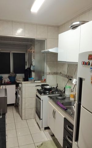 Apartamento à venda com 72m², 3 quartos e 1 vaga Apartamento à venda com 72m², 3 quartos e 1 vagaCozinha e Área de Serviço