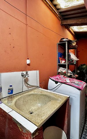 Casa para alugar com 81m², 2 quartos e 1 vaga Casa para alugar com 81m², 2 quartos e 1 vagaÁrea de Serviço