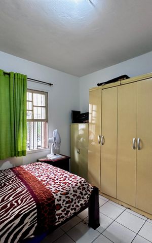 Casa para alugar com 81m², 2 quartos e 1 vaga Casa para alugar com 81m², 2 quartos e 1 vagaQuarto 1