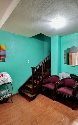 Casa para alugar com 81m², 2 quartos e 1 vaga Casa para alugar com 81m², 2 quartos e 1 vagaSala