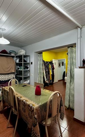Casa para alugar com 81m², 2 quartos e 1 vaga Casa para alugar com 81m², 2 quartos e 1 vagaCozinha