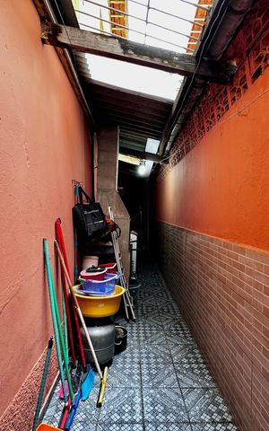 Casa para alugar com 81m², 2 quartos e 1 vaga Casa para alugar com 81m², 2 quartos e 1 vagaÁrea de Serviço