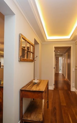 Apartamento para alugar com 193m², 4 quartos e 4 vagas Apartamento para alugar com 193m², 4 quartos e 4 vagasHall Social