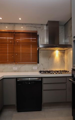 Apartamento para alugar com 193m², 4 quartos e 4 vagas Apartamento para alugar com 193m², 4 quartos e 4 vagasCozinha